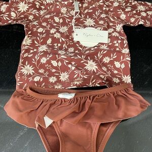 Rylee + Cru Rash Guard Wild Floral Baby swimsuit in Rust and Cream. Size 6-12 M